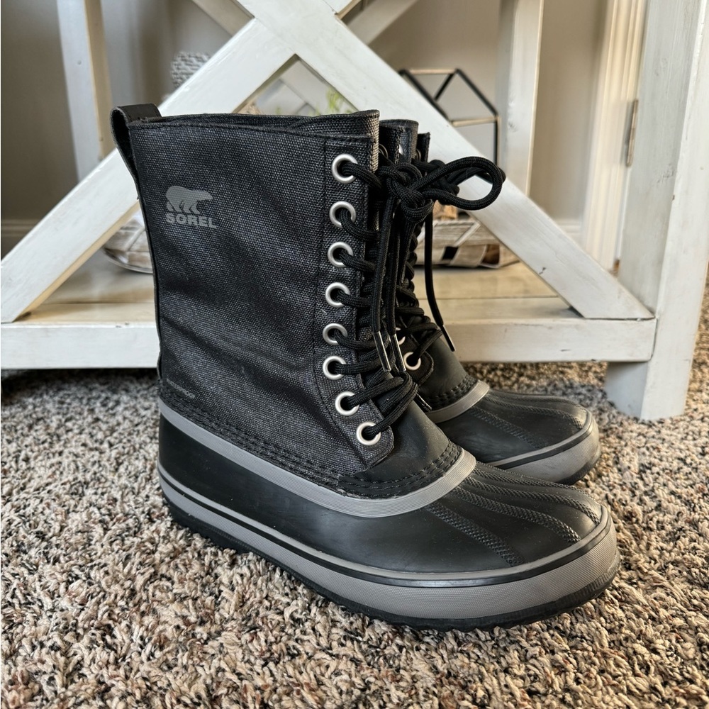 SOREL Duck Waterproof Black Winter Snow Boots Women's Size 8 EUC! Worn 1x trendy